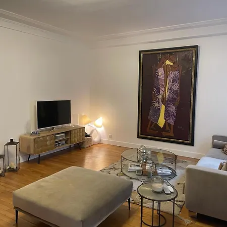 Appartement Zzz Montaigne - 8 *